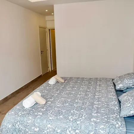 Avensia Larnaka