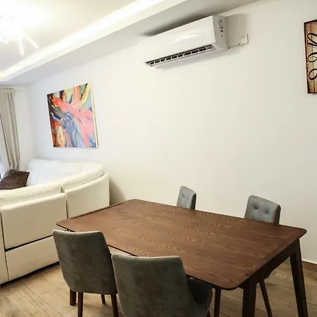 Apartment Avensia Larnaka